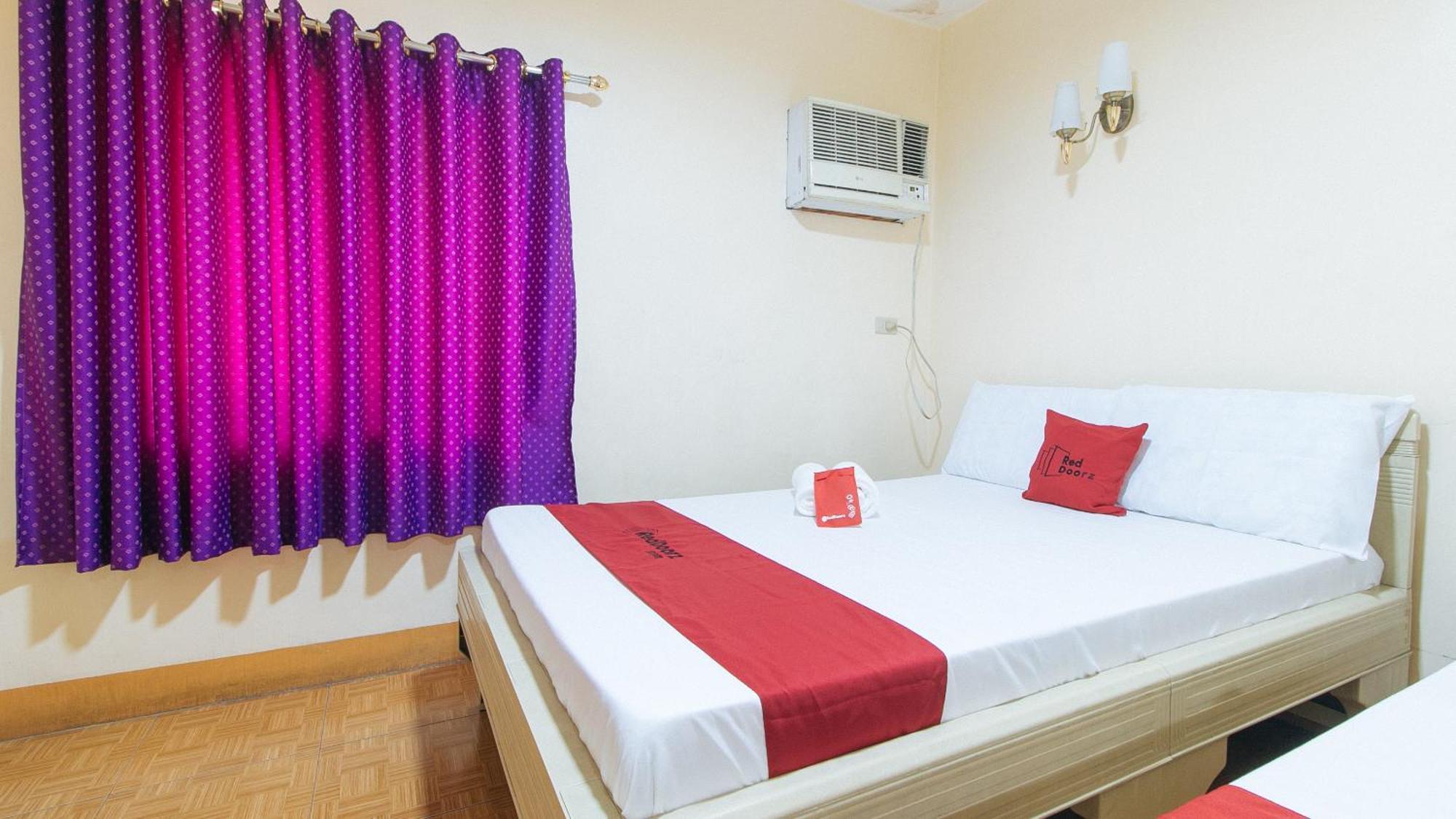 Reddoorz @ Golden Victory Hotel Mabalacat Pampanga Exterior photo