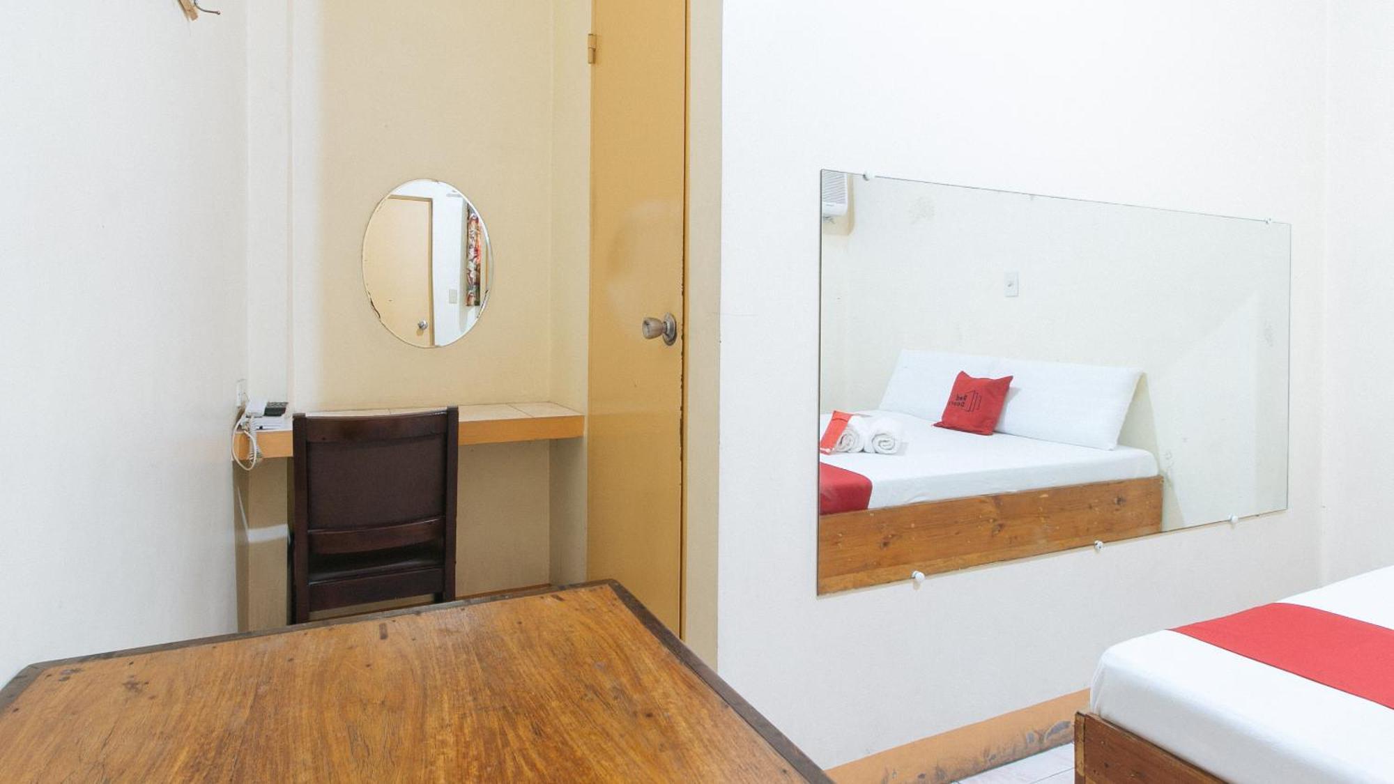 Reddoorz @ Golden Victory Hotel Mabalacat Pampanga Exterior photo